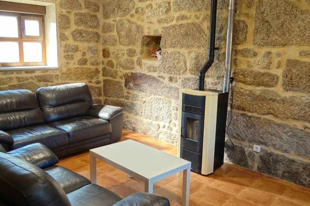 Cuberto Darriba Casa Restaurada En Canedo Carnota Bagian luar foto