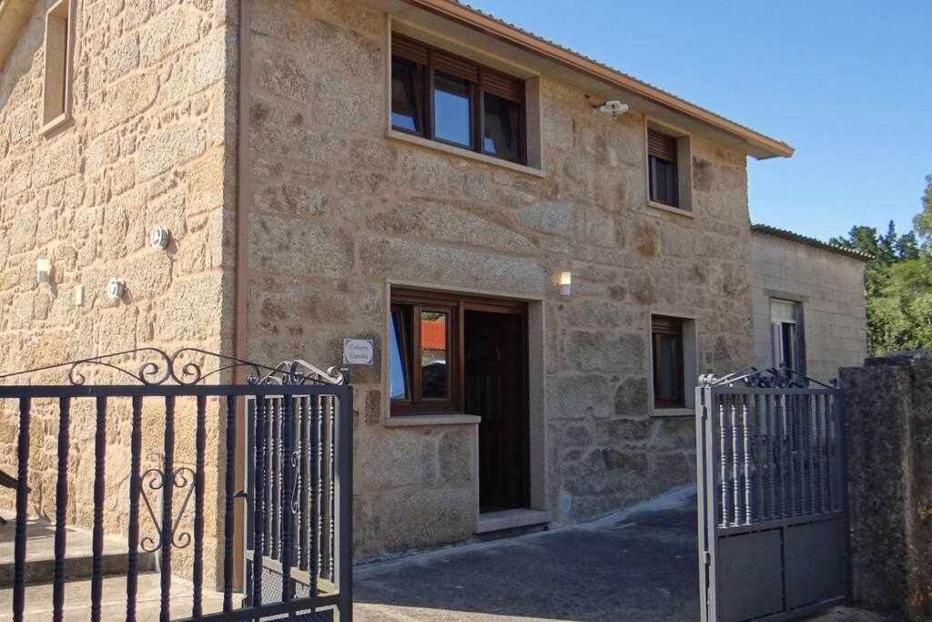 Cuberto Darriba Casa Restaurada En Canedo Carnota Bagian luar foto
