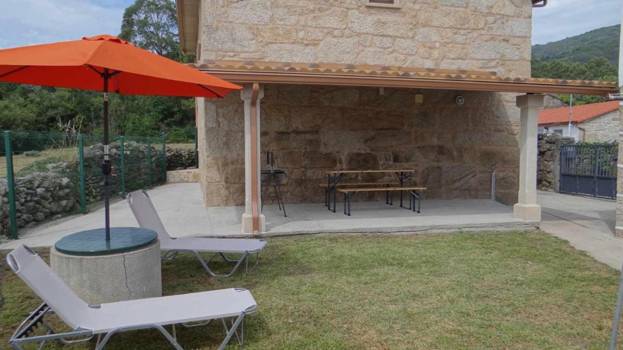 Cuberto Darriba Casa Restaurada En Canedo Carnota Bagian luar foto